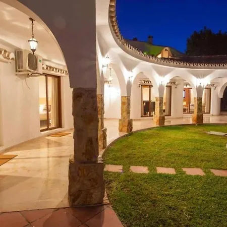 别墅 Summer Offers! Fabulous Luxury Near The Sleeps 8 *